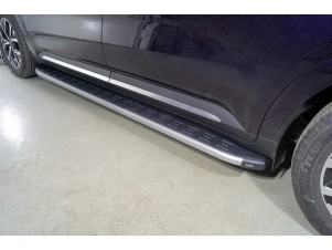 Пороги алюминиевые ТСС с пластиковой накладкой карбон серебро для Kia Carnival № KIACAR21-31SL